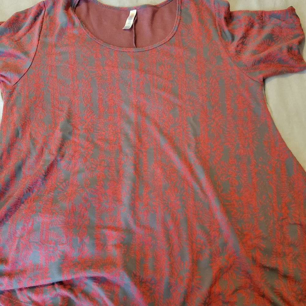 Lularoe perfect shirt